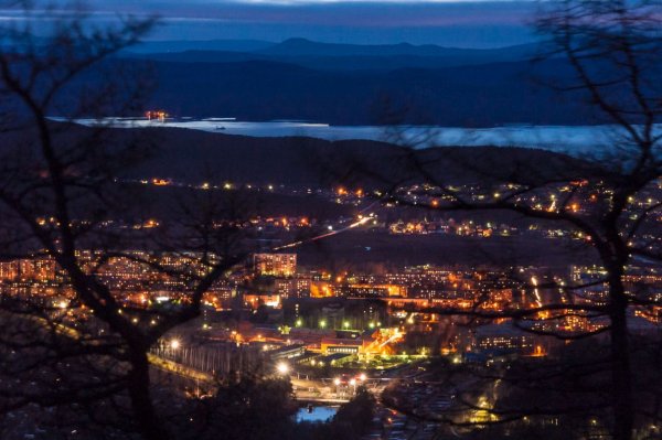 Город Миасс Машгородок ночной