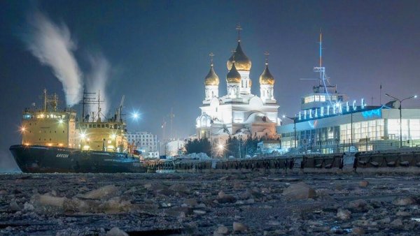 Город Архангельск