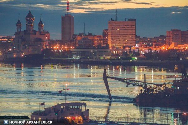 Ночной Архангельск с реки