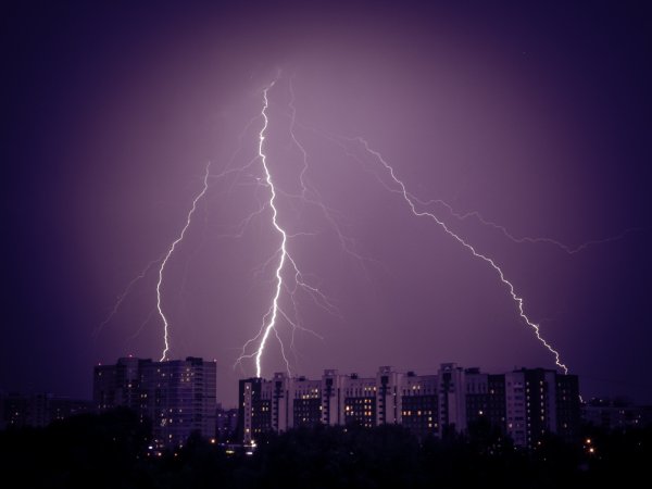 Гроза в городе