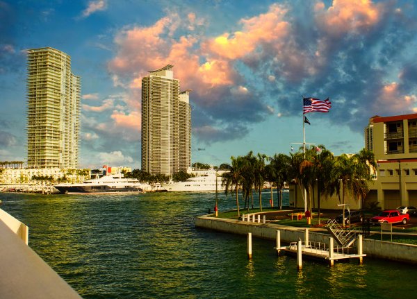 Причал в Майами
