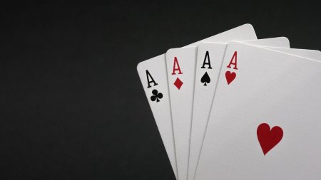 Червовый туз