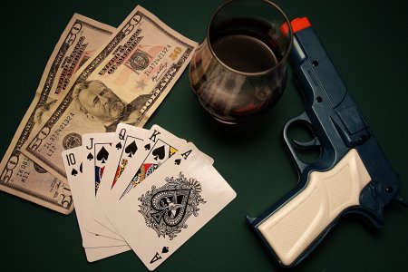 Карты пистолет