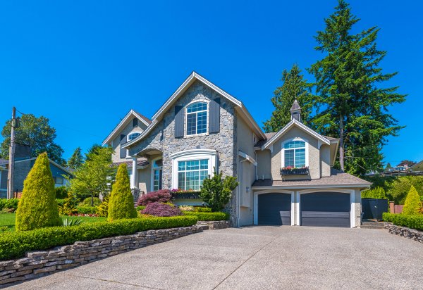 Красивый дом