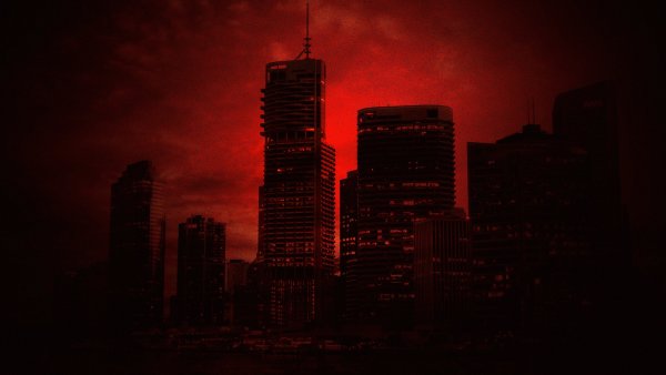 Ночной город красный