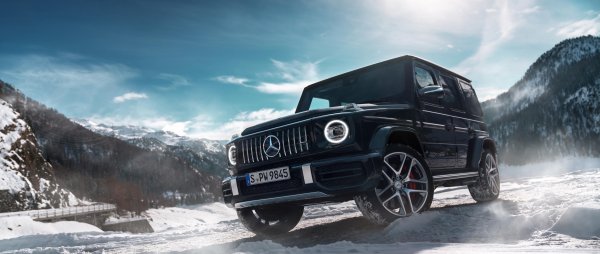 Mercedes g63 AMG Snow