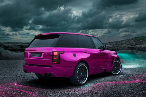 Розовый Рендж Ровер