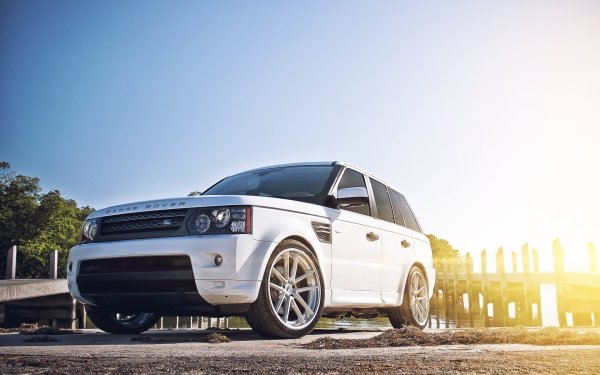 Land Rover Sport White