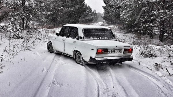 Жигули ВАЗ 2107 зима