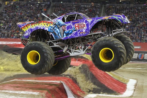 Grave Digger бигфут