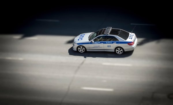 Mercedes Benz e200 ДПС