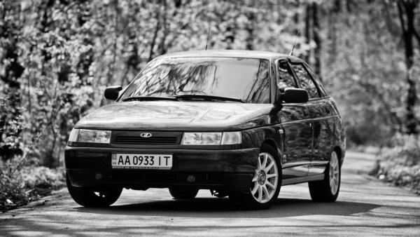 ВАЗ 2110 И ВАЗ 2112