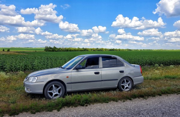 Hyundai Accent