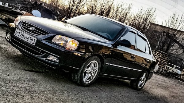 Хендай акцент 2 черный