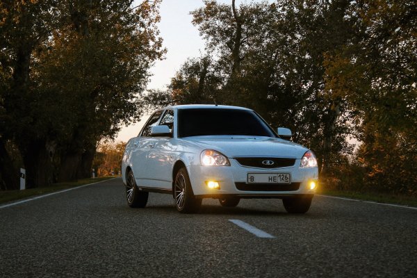 Приора седан 2017