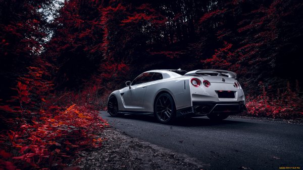 Nissan GTR r35 4к