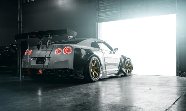 Nissan Skyline GTR r35 Rocket Bunny