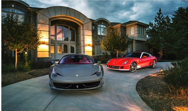 Богатый дом и машина