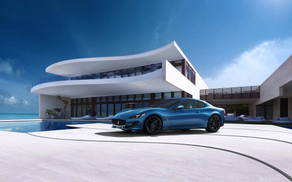 Красивый дом с машиной