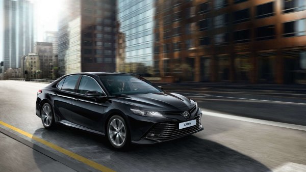 Камри (v60, 2017-2018)