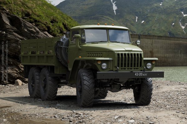 Автомобиль Урал Урал 4320