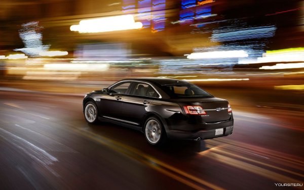 Ford Taurus Limited 2013
