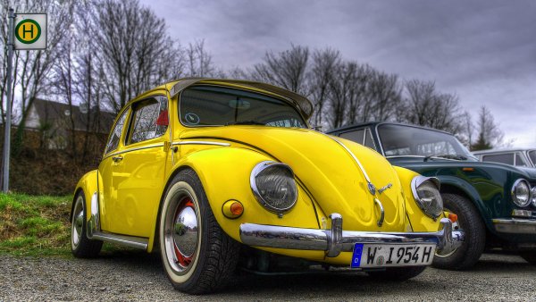 Volkswagen Beetle Yellow