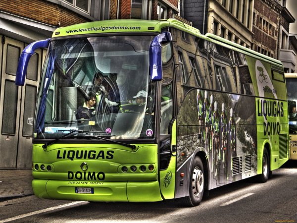 Обои на рабочий стол автобус