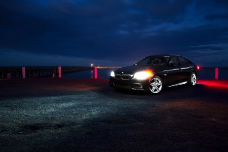 BMW 5 f10 черная ночью