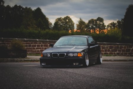 BMW e36 Black stance