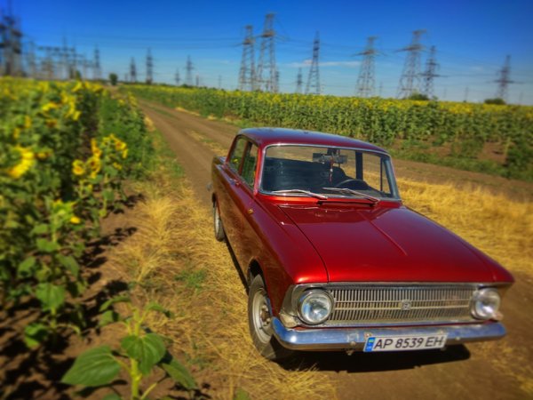 Москвич 412 вишневый