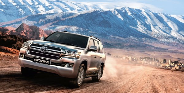 Toyota Land Cruiser 200 американец