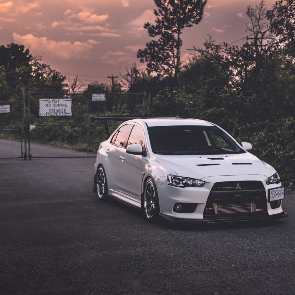 Mitsubishi Lancer Evolution x 4к