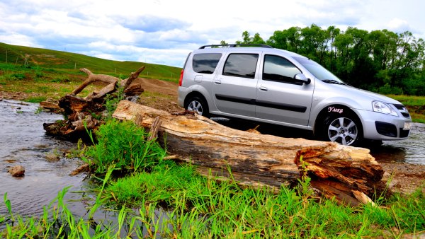 Лада Ларгус сарай