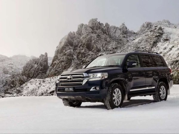 Toyota Land Cruiser 200 Sahara