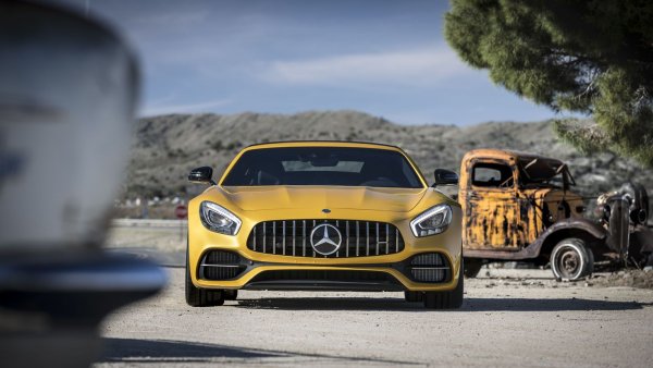 Mercedes AMG GTR 4k