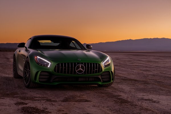 Mercedes-Benz AMG GTR gt4