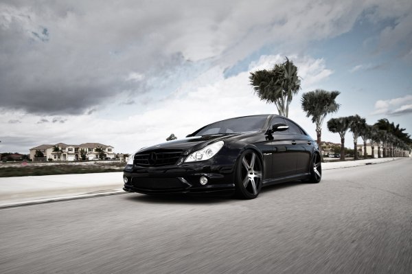 Черный Мерседес 4к