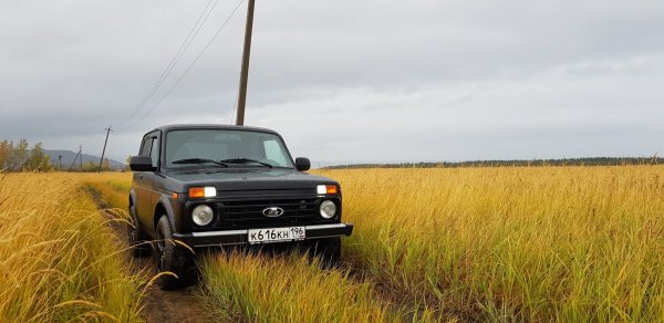 Lada 4x4 Black Edition