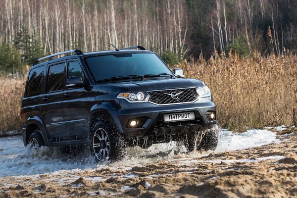 УАЗ Патриот открытый