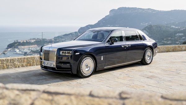 Rolls Royce Phantom 2022