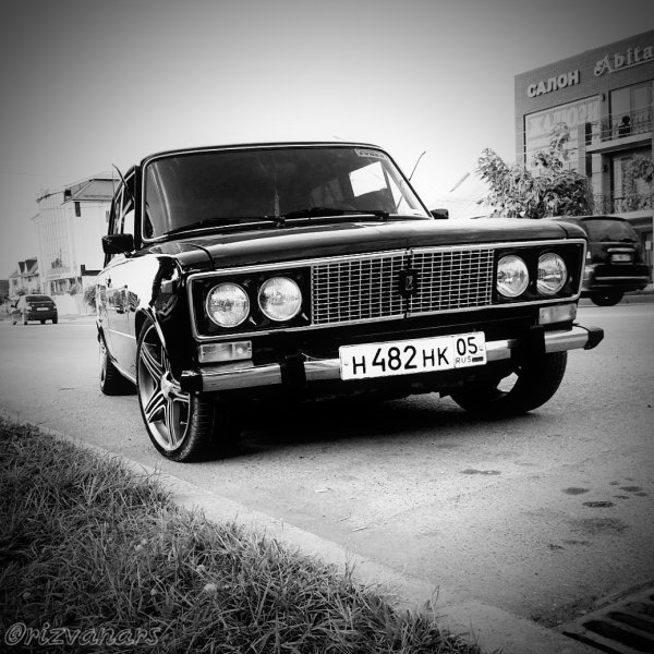 ВАЗ 2106 черная классика