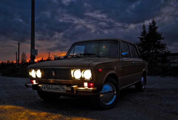 Лада ВАЗ 2106 черная