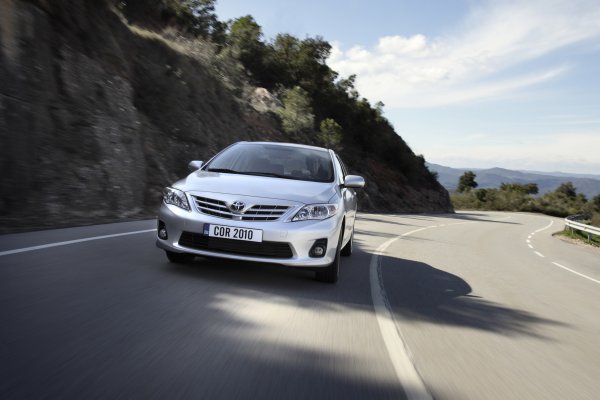 Toyota Corolla 2010 года