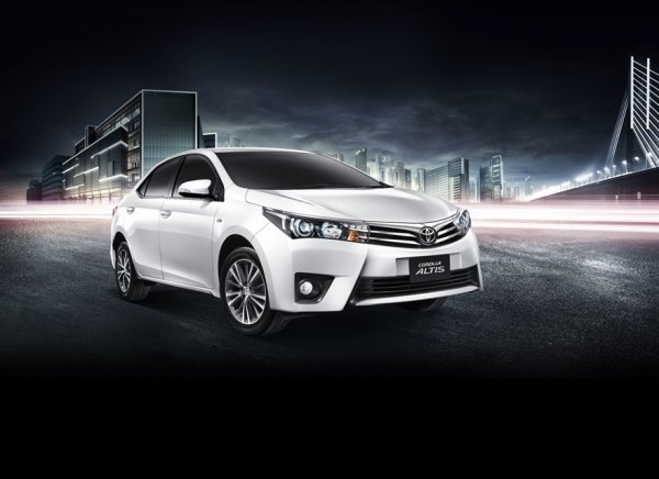 Тойота Королла xe 2016