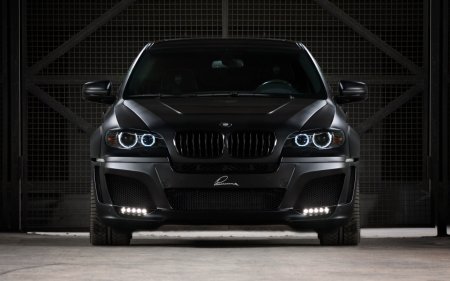 BMW x6 Tuning Black
