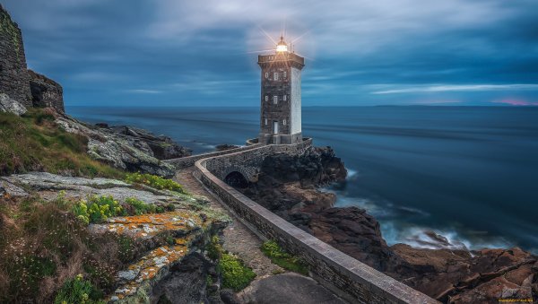 Маяк Керморван Бретань