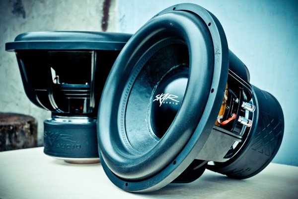 Крутой сабвуфер
