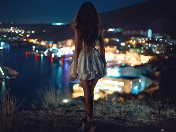 Красивые девушки ночью