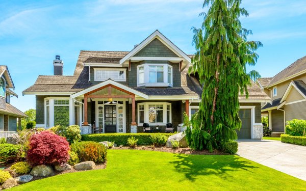 Красивый дом